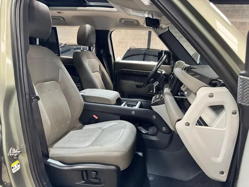 Land Rover Defender First Edition 2.0 Turbo Diesel