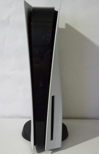 Playstation 5 Standard Física Con Joysticks Y Juegos Blanco (Usado)