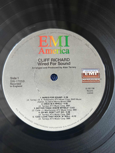Disco Vinilo De Época Cliff Richard Wired For Sound G+ (Usado)