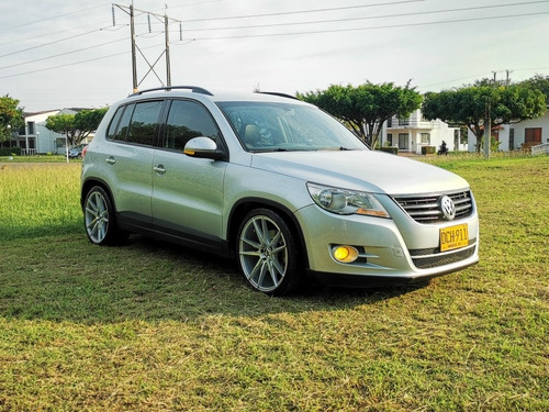 Volkswagen Tiguan 2.0t Aut