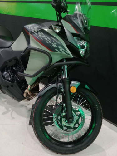 Imagen 13 de 19 de Motocicleta Kawasaki Versys 300x 2023 0km Verde C/defensas