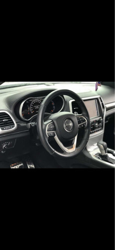 Imagen 13 de 15 de Jeep Grand Cherokee Overland