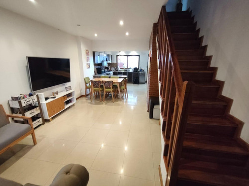 Venta/ph/4 Ambientes/aptocredito/cochera/patio/parrilla/permuta/liniers