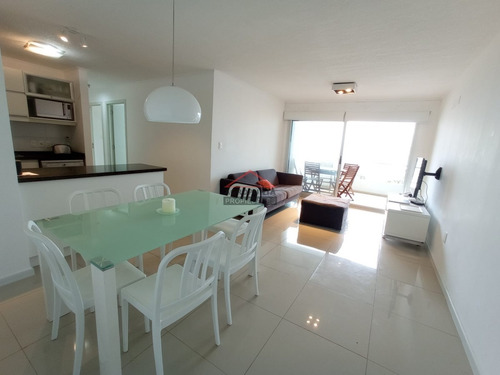 Apartamento En Venta Edificio Con Servicios - Ref: 5250