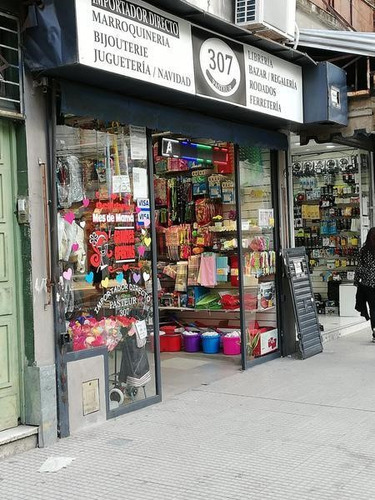 Local En Venta Ubicado En Balvanera, Capital Federal, Buenos Aires
