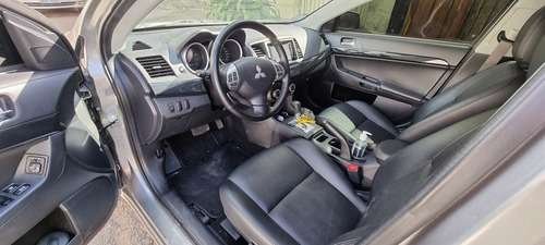 Imagem 4 de 6 de Mitsubishi Lancer 2019 2.0 Hl-t Cvt 4p
