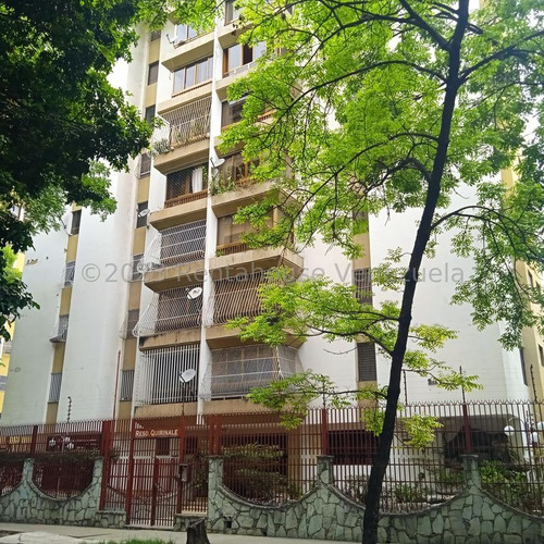 Apartamento En Venta En Montalban Ii