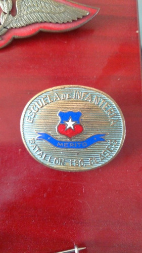 Placa Antigua De La Escuela De Infantería Ejercito De Chile