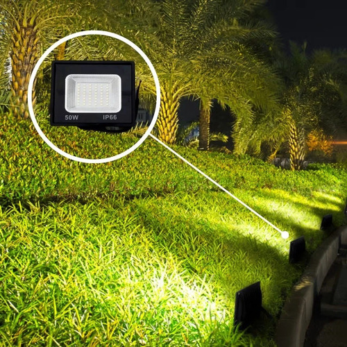 Refletor Led 50w Holofote Branco Frio Prova D'agua Preto Branco-frio