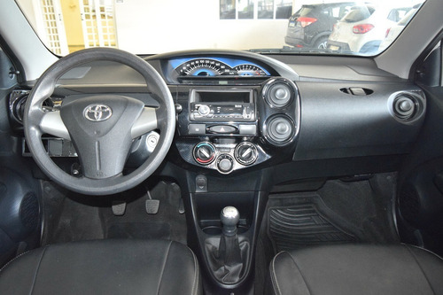 Toyota Etios 1.3 X Hatch Flex