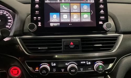 Honda Accord Touring 2.0 lt Turbo