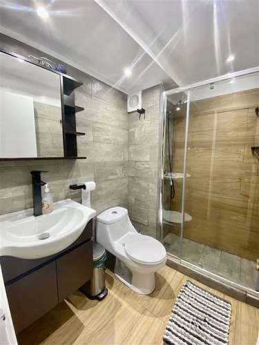 Amplio Departamento Remodelado En Recreo