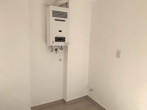 Departamento 3 Ambientes-venta-flores -reciclado A Nuevo-