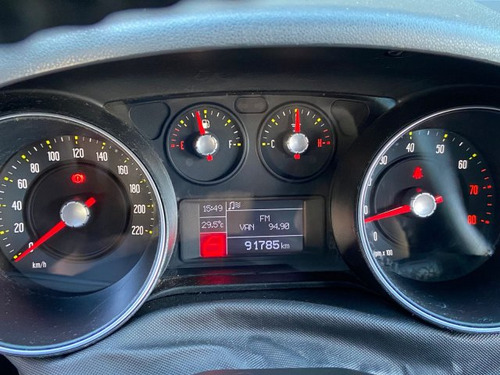 Fiat Punto Punto 1.6 ESSENCE 16V FLEX 4P MANUAL