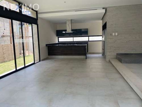 Imagen 6 de 22 de Venta De Casa En Avenida Colegios Cancún, Quintana Roo