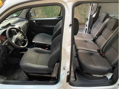 Imagen 8 de 15 de Partner 1.6 Hdi / Kangoo Berlingo Ecosport Suran 4x2 4x4