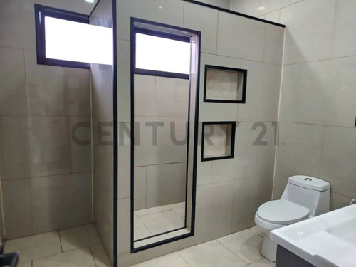 Se Vende Parcela Con 2 Casas En Talagante