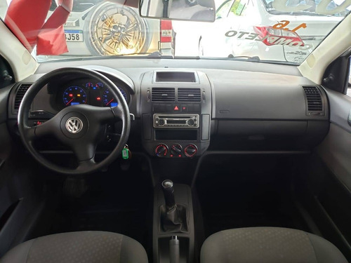 Imagem 4 de 8 de Volkswagen Polo 1.6 Mi 8v Flex 4p Manual