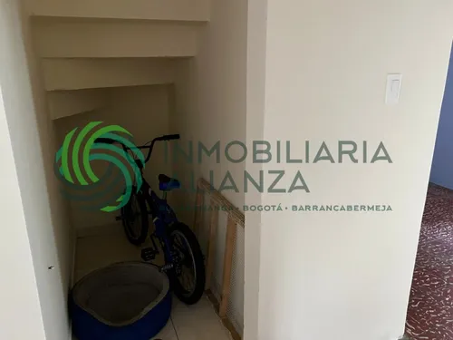 Apartamento En Venta En Alto Viento 2. Cod V61671