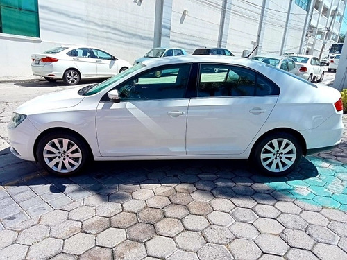 Imagen 7 de 15 de Seat Toledo 2017 1.4 Style Dsg