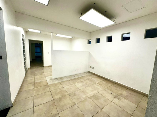 Casa Con Uso De Suelo En Venta Lomas De Chapultepec Cordillera De Los Andes