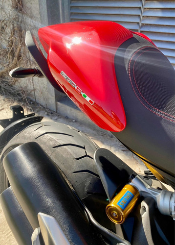 Ducati Monster 1200 S