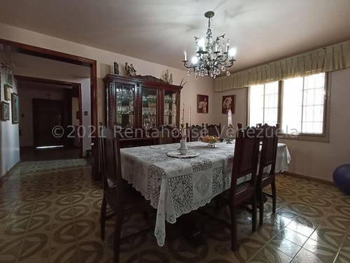 Imagen 3 de 24 de Casa En Venta En Laurb. El Castaño (privado) 22 - 3410 Jcm
