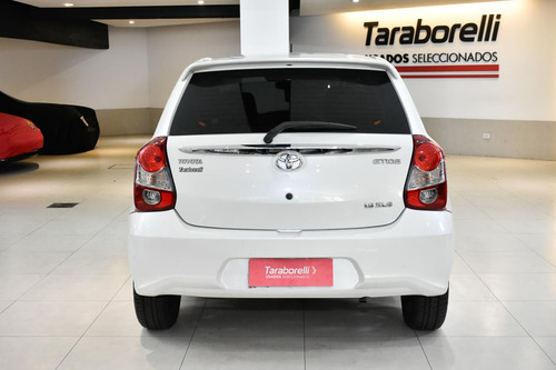 Toyota Etios 1.5 Sedan Xls