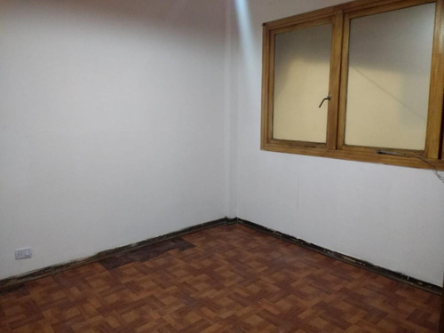 Imagen 6 de 12 de Departamento En Venta De 3 Ambientes En San Telmo