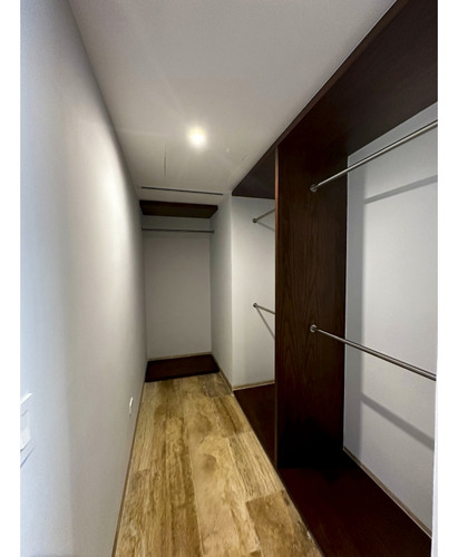 Renta De Residencia En Yucatán Country Club, A Estrenar