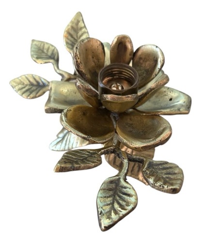 Flor Decorativa Bronce Dorado (Usado)