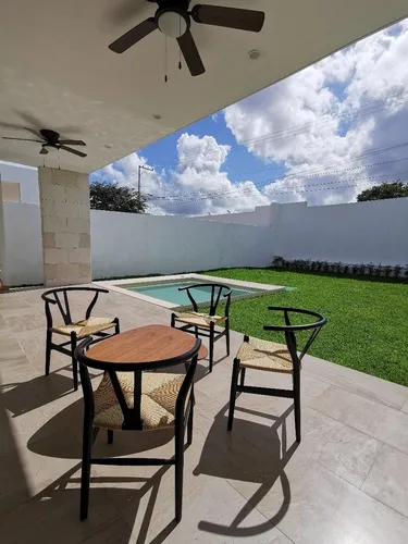 Casa En Venta Privada Fiora, Cholul