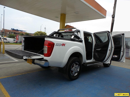 Imagen 14 de 25 de Nissan Frontier Np 300 S 4x4 Doble Cabina