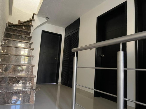 Imagen 6 de 17 de Casa En Venta En Casas Bote A