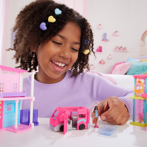 Barbie Mini Barbieland Vehículo Muñecas Camper De Los Sueños Color Multicolor