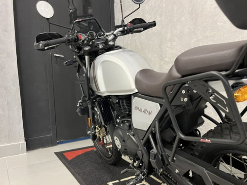 Royal Enfield Trail - Himalayan 411 2022