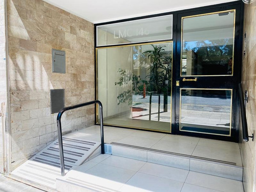 Venta: 2 Ambientes En Inmejorable Ubicación! Apto Profesional
