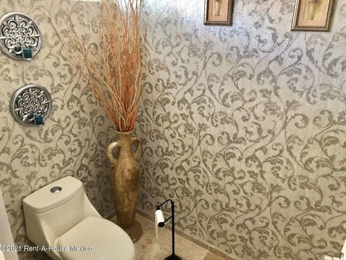 Imagen 8 de 14 de Casa En Venta Con Alberca Propia Y Roof En Cañadas Del Lago Ig