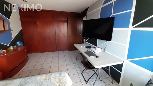 Imagen 11 de 18 de Casa En Venta En Arboledas Querétaro