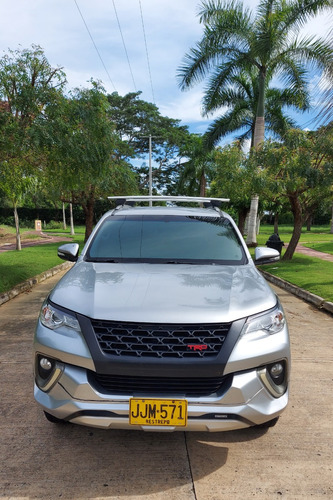 Toyota Fortuner 2.7l