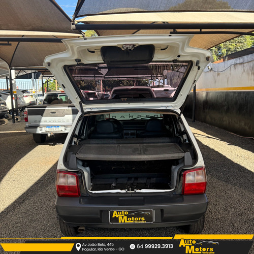 Fiat Uno MILLE CELEB. WAY ECON. 1.0 F.FLEX 4P