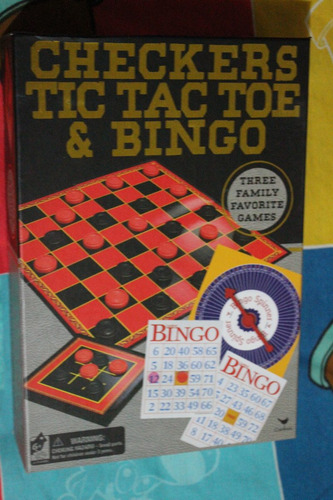Juegos De Mesa  Tres  En Uno Ajederez-tic-tac-toe- Y Bingo