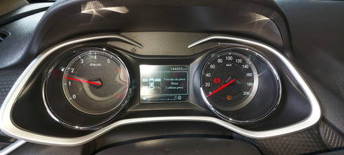Chevrolet Onix plus 1.0 Lt Turbo 4p