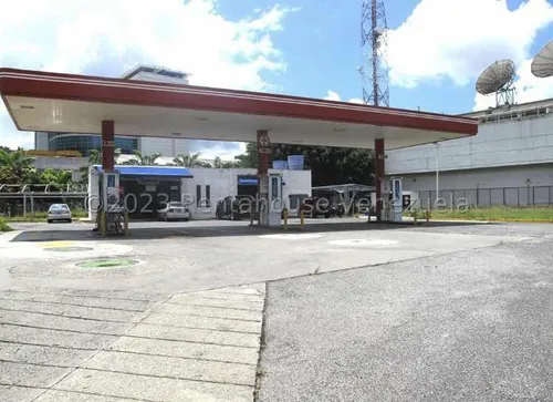 Estación De Servicios En Venta El Marques