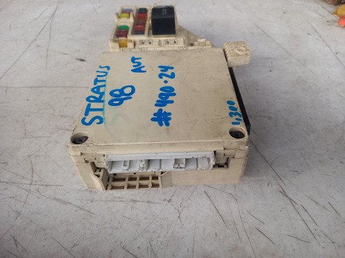 Caja De Fusibles Stratus 98 Aut #490-24 (Usado)
