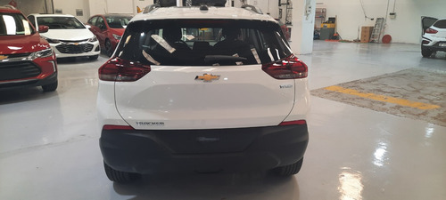 Imagen 3 de 25 de Chevrolet Tracker Turbo At My 24 Fh