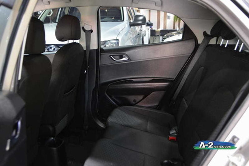 Imagem 4 de 14 de Hyundai Hb20 Evolution 1.0 Flex 12v Aut 2020