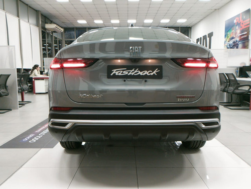 Fiat FASTBACK 1.3 T270 At6