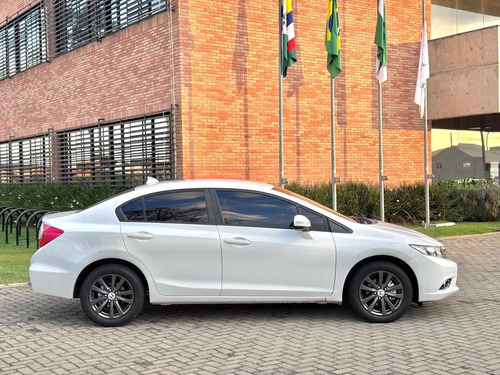 Honda Civic 2.0 Lxr Flex Aut. 4p