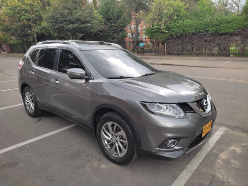 Nissan X-Trail 2.5 Exclusive